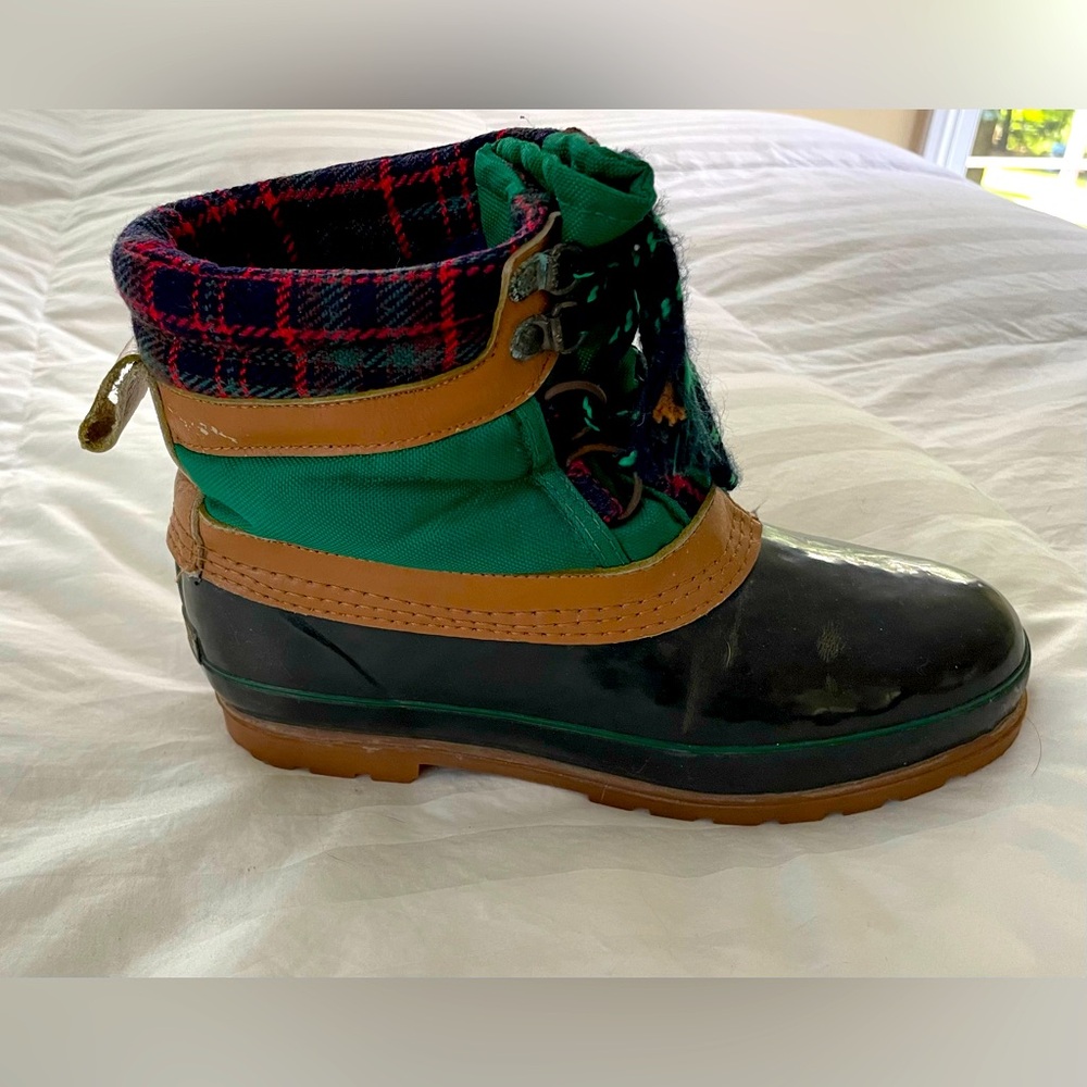 PROLINE Green and Black Boots